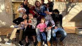 Stories that Bynd Us: Holiday Traditions - Jordi